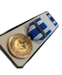 Nato Afganistan Madalya Kutusunda